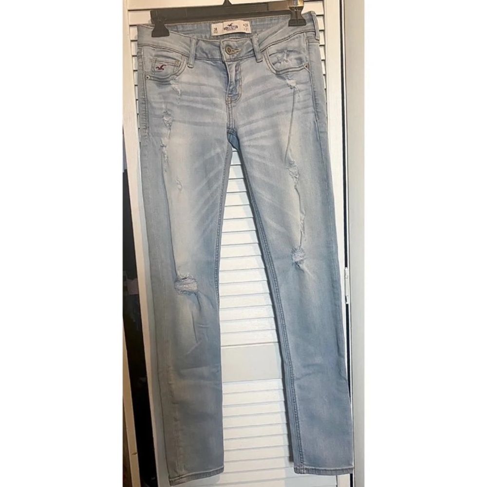 Hollister skinny jeans size 3